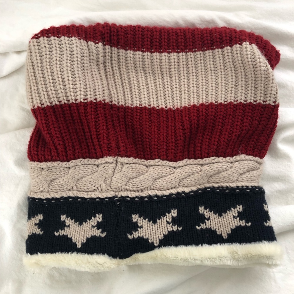 Urban Outfitters American Flag Infinity Scarf